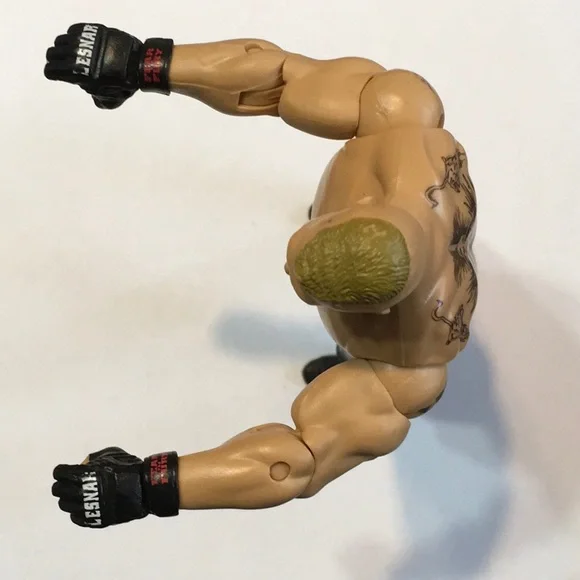 Brock Lesnar WWE Elite 2011 Mattel Action Figure. Loose Head/Elbow/Leg/Knees.